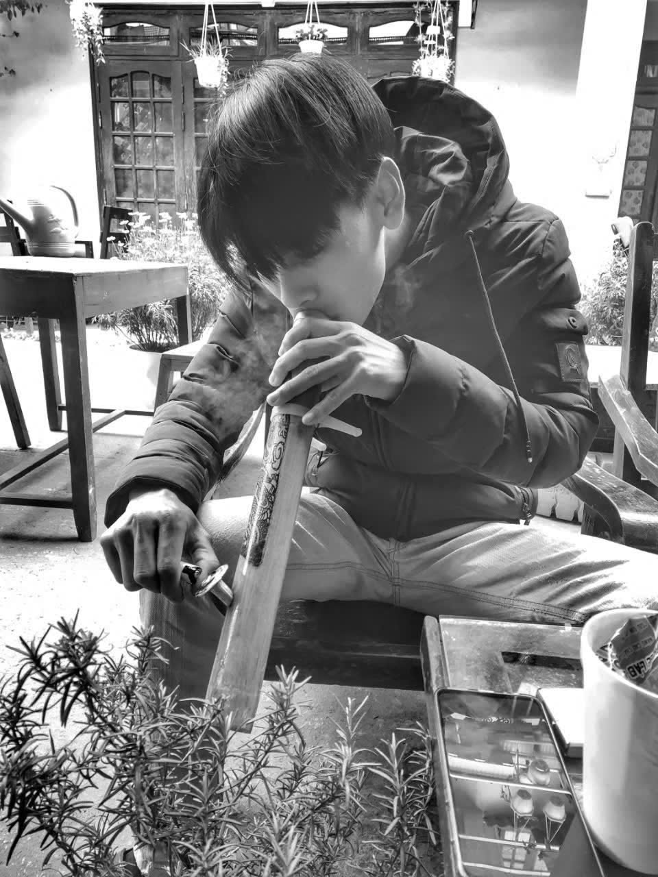 Nghiện :v